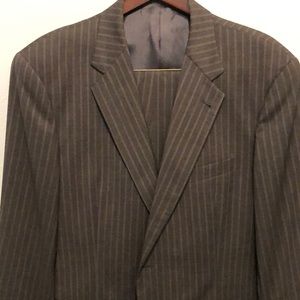 Mens Joseph Abboud Charcoal Grey Wool pinstripe suit